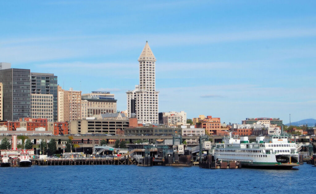 Smith Tower in Seattle skyline